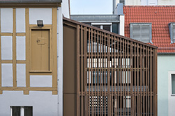 ARH - Lamellenfassade innen + außen